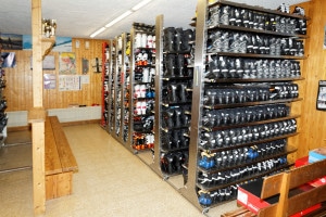 Rayon des chaussures de location de ski chez Favre Sports